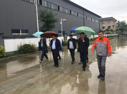 西安市应急管理局赴鄠邑区开展“双随机、一公开”执法检查(图1)